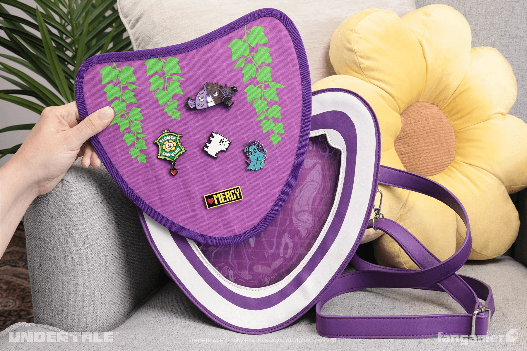 Delta Rune Ita Bag - Image 9